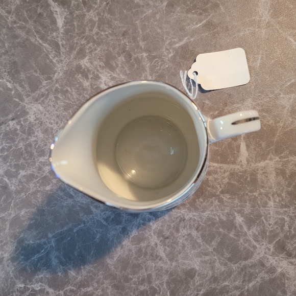 Mikasa Creamer & Sugar Bowl Set - Picture 5 of 6